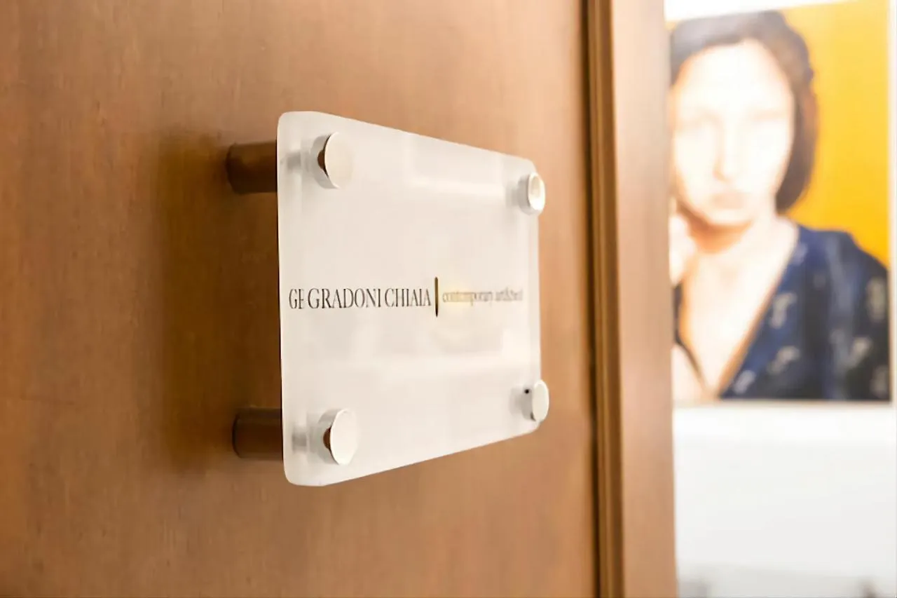 Gradoni Chiaia Holiday Homes Naples